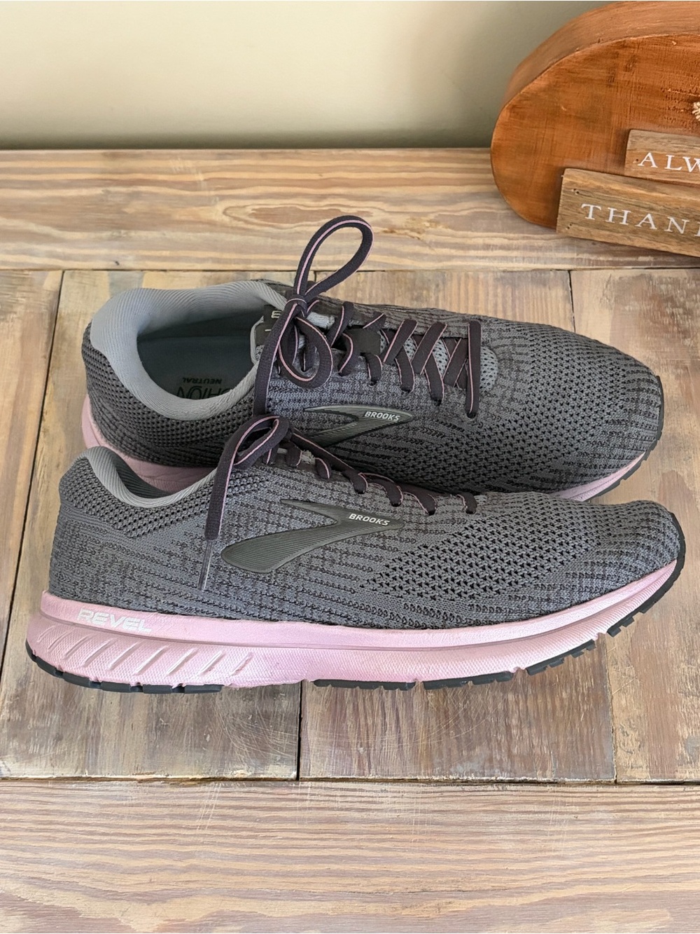 Brooks Women's Gray Knit Revel 3 Running Sneakers 👟🍂